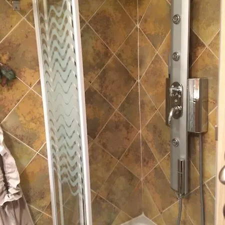 Luxury 2-bedroom In Pefkoxori 페프코초리